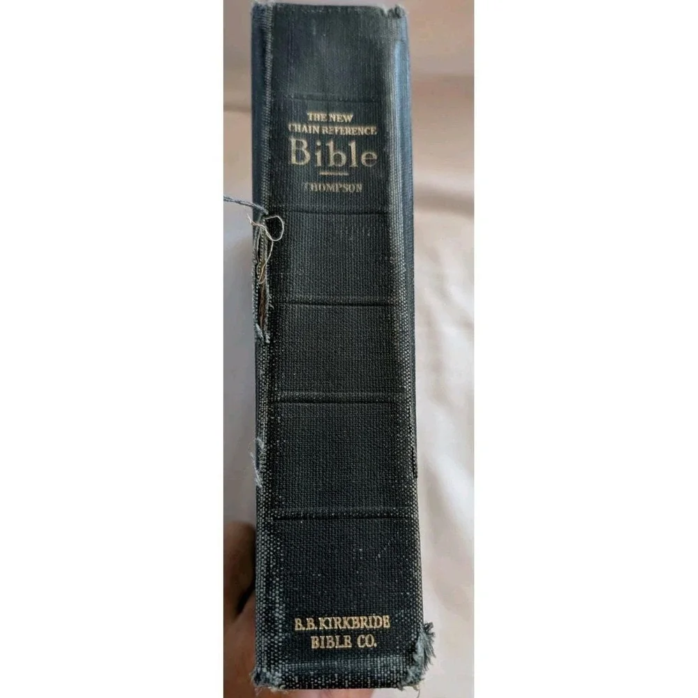The New Chain Reference Bible 4th Improved Edition Thompson Bible Study KJV 1964